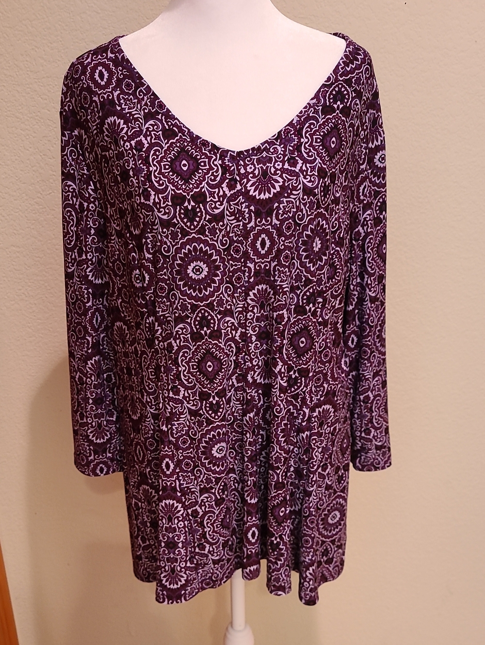 Roz & Ali Women's Purple Patterned Long-Sleeve Scoop Neck Top Size XL